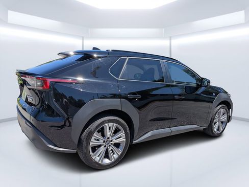 Certified 2023 Subaru Solterra AWD image 3