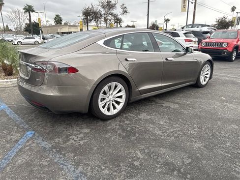 Used 2016 Tesla Model S 75D image 6