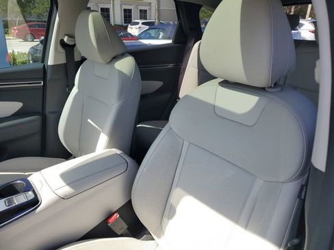 Certified 2024 Hyundai Tucson SEL image 12