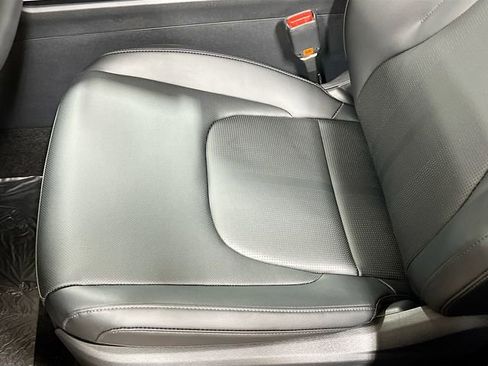 New 2026 Kia Sportage EX image 18