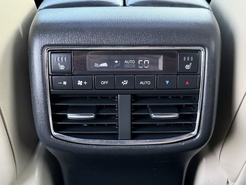 Used 2018 MAZDA CX-9 Grand Touring image 18