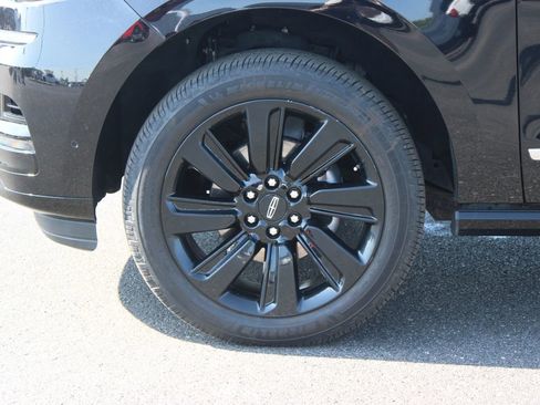 Used 2024 Lincoln Navigator L Reserve AWD/4WD image 17