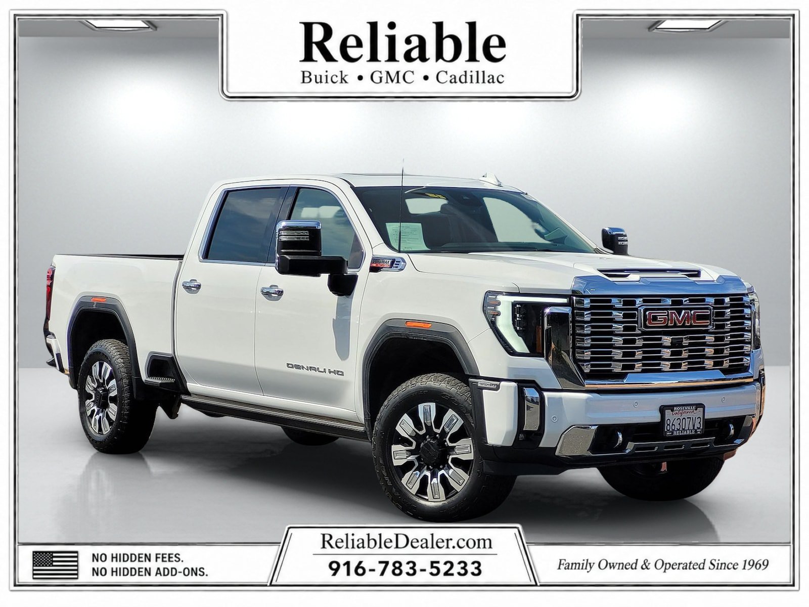 Used 2024 GMC Sierra 3500 Denali AWD/4WD image 1