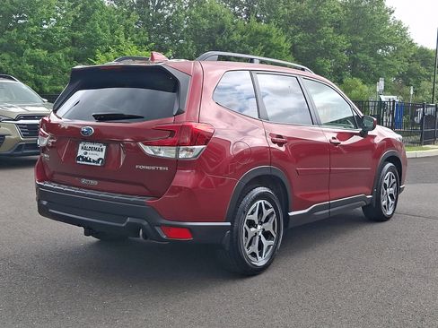 Certified 2021 Subaru Forester Premium AWD/4WD image 7