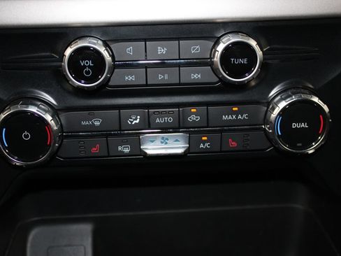 Used 2023 Ford F150 XLT w/ Equipment Group 302A High RWD image 48