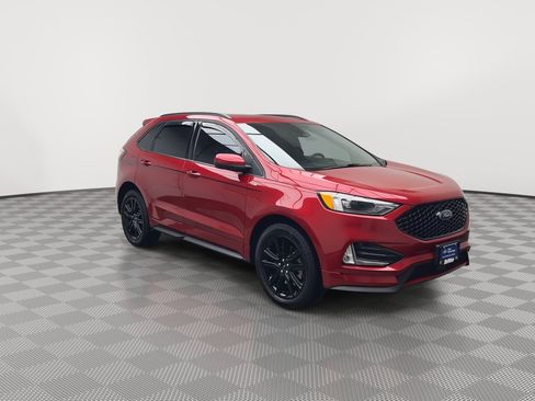 Used 2022 Ford Edge ST-Line image 34