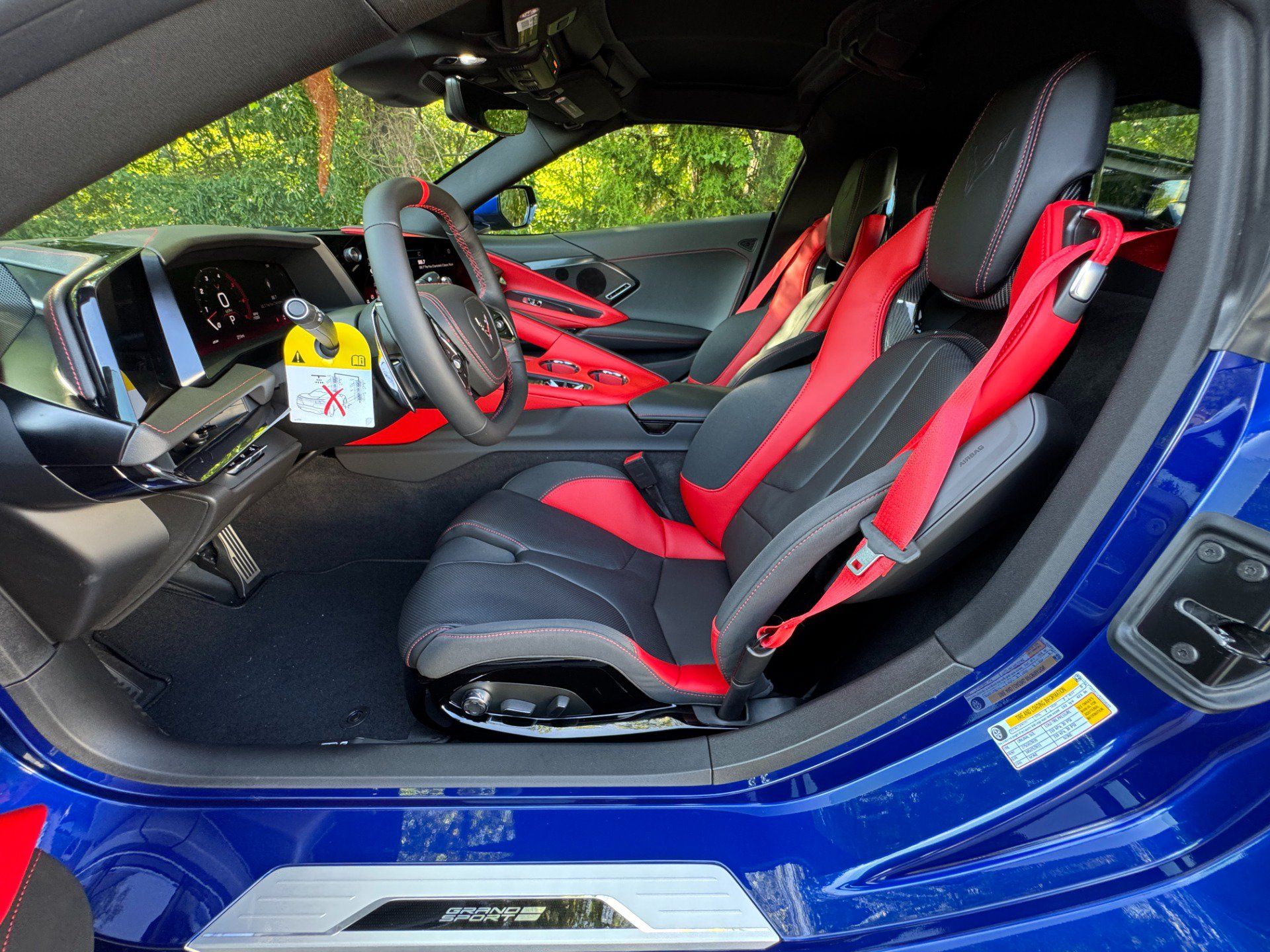 Used 2027 Chevrolet Corvette Grand Sport w/ Stealth Interior Trim Package RWD image 40