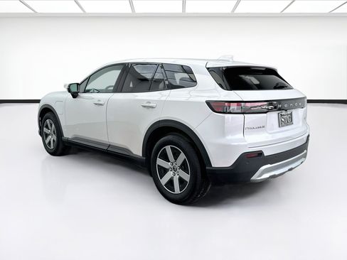 Used 2024 Honda Prologue EX image 6