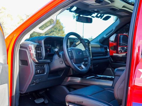 Used 2023 Ford F450 Lariat w/ FX4 Off-Road Package image 32