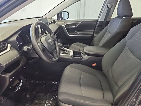 Used 2023 Toyota RAV4 XLE w/ Convenience Package FWD image 9