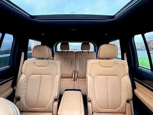 Used 2022 Jeep Grand Cherokee L Summit w/ Luxury Tech Group V image 20