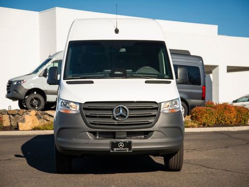 New 2026 Mercedes-Benz Sprinter 2500 image 2