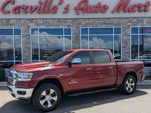 Used 2019 RAM 1500 Laramie AWD/4WD image 1