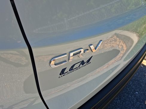 Used 2025 Honda CR-V EX image 31