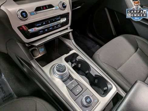 Certified 2023 Ford Explorer XLT w/ Class IV Trailer Tow Package image 14