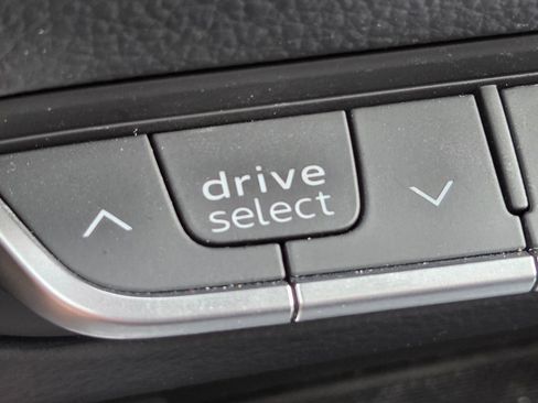 Used 2023 Audi SQ5 Premium Plus AWD/4WD image 14