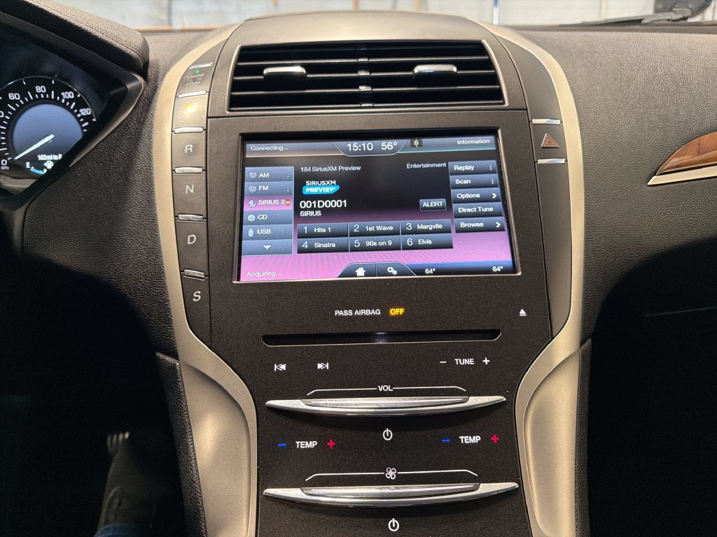 Used 2016 Lincoln MKZ FWD image 7