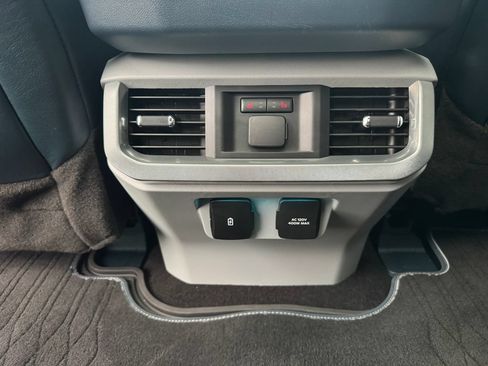 Used 2022 Ford F150 Limited AWD/4WD image 47