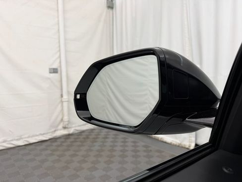 Used 2021 Lamborghini Urus image 26