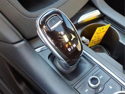 Used 2021 Cadillac XT5 Premium Luxury w/ LPO, Floor Liner Package image 15