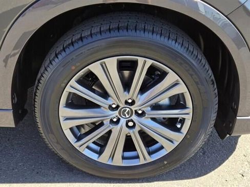 Certified 2025 MAZDA CX-5 Signature image 9