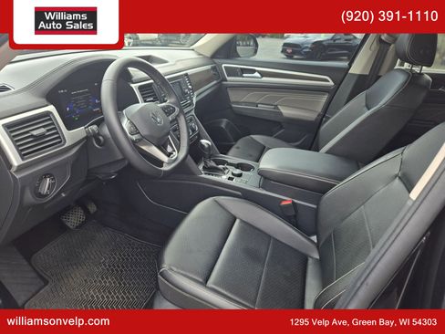Used 2023 Volkswagen Atlas SE image 10