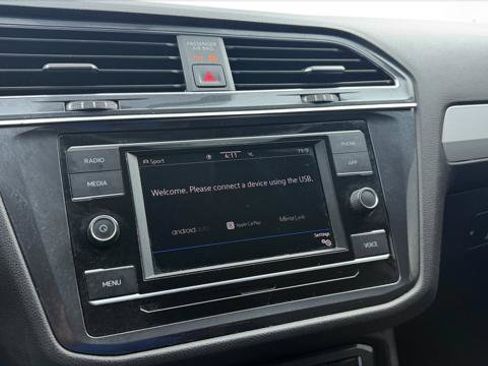 Used 2020 Volkswagen Tiguan S w/ 3rd Row Seat Package AWD/4WD image 29