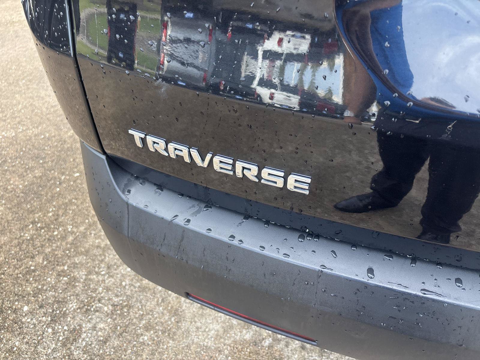 Used 2023 Chevrolet Traverse LT AWD/4WD image 15