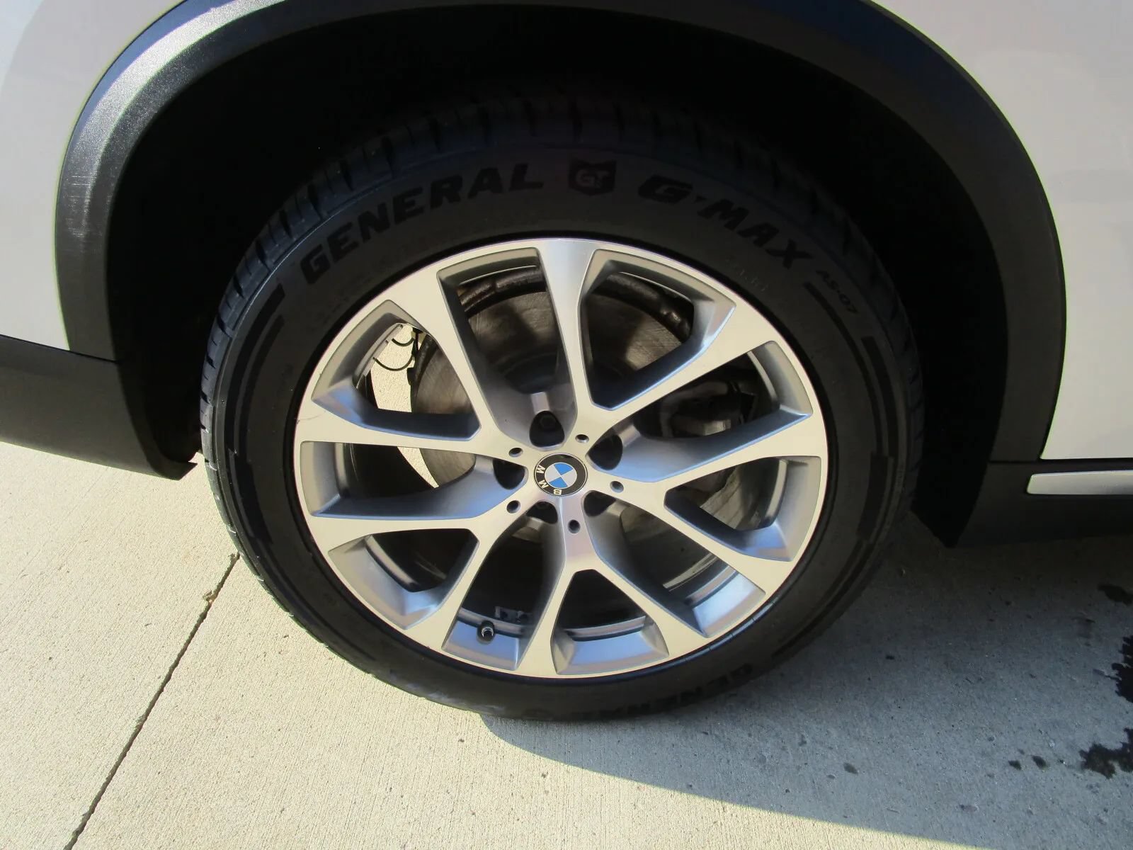 Used 2020 BMW X5 xDrive40i w/ Convenience Package AWD/4WD image 28