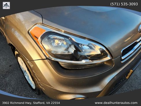 Used 2013 Kia Soul FWD image 4