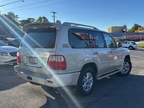 Used 2005 Lexus LX 470 4WD image 5