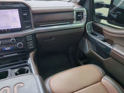 Used 2023 Ford F250 King Ranch w/ Chrome Package AWD/4WD image 19