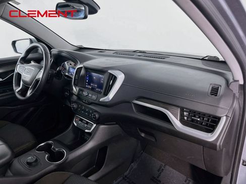 Used 2024 GMC Terrain SLE AWD/4WD image 33