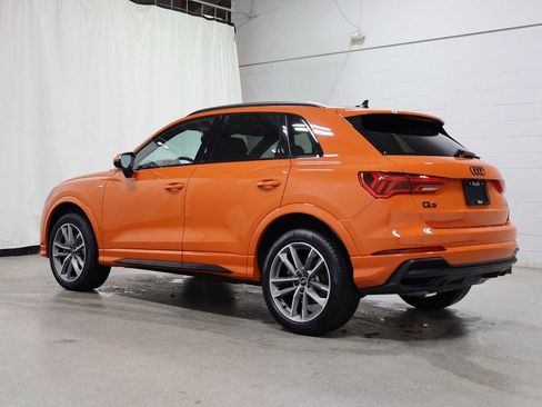 Certified 2025 Audi Q3 2.0T Premium w/ Black Optic Sport Package image 3