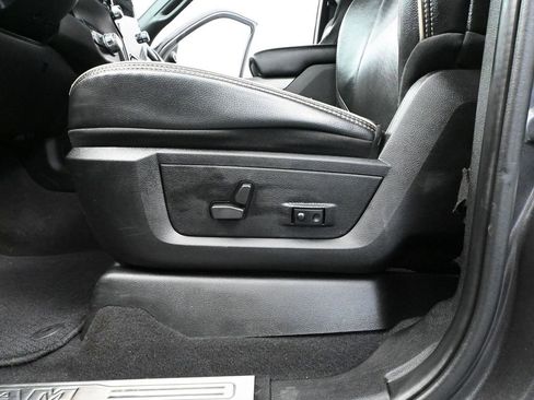 Used 2021 RAM 2500 Laramie image 24