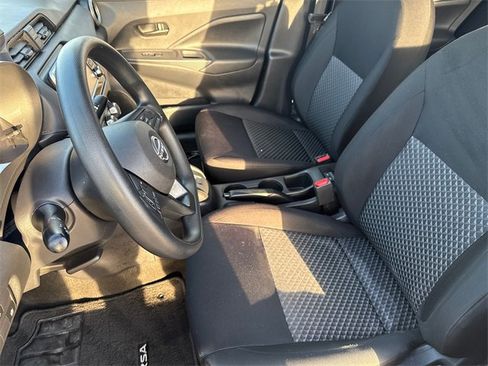 Used 2023 Nissan Versa S w/ S Plus Package image 18