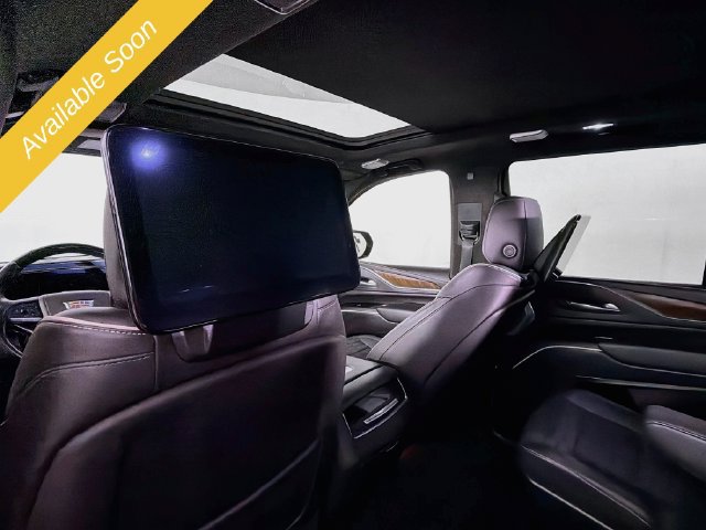 Used 2023 Cadillac Escalade Sport Platinum w/ LPO, ONYX Package AWD/4WD image 26