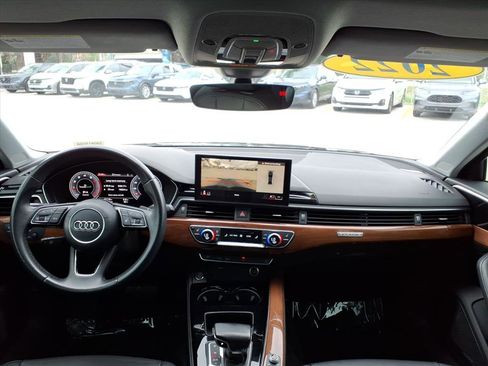 Used 2022 Audi A4 2.0T Premium Plus w/ Premium Plus Package image 24