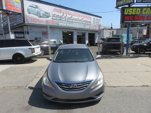 Used 2011 Hyundai Sonata GLS w/ Popular Equipment Pkg 2 FWD image 6