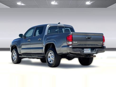 Certified 2023 Toyota Tacoma SR AWD/4WD image 3
