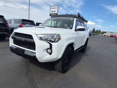 Certified 2018 Toyota 4Runner TRD Pro AWD/4WD image 7