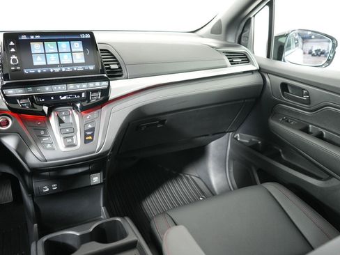 Certified 2026 Honda Odyssey Sport-L image 11