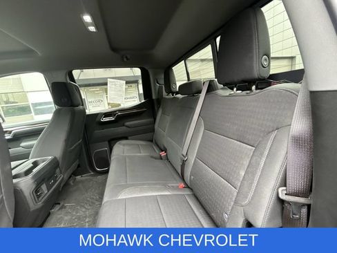 Used 2023 Chevrolet Silverado 1500 RST AWD/4WD image 18