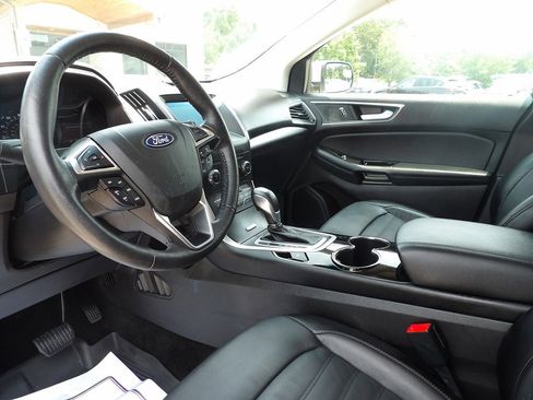 Used 2018 Ford Edge SEL w/ Equipment Group 201A image 34