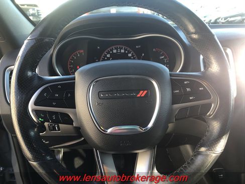 Used 2019 Dodge Durango SXT image 13