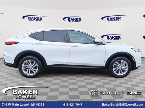 New 2025 Buick Envista Preferred w/ Convenience II Package image 4