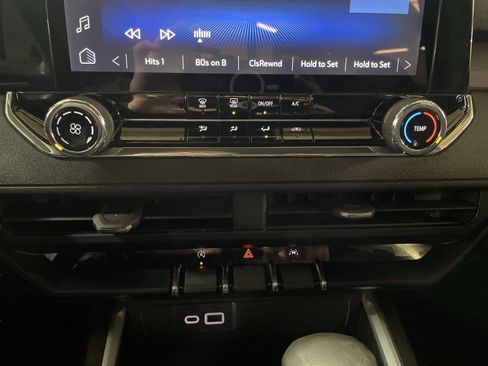 Used 2023 Chevrolet Colorado Trail Boss w/ Advanced Trailering Package image 19