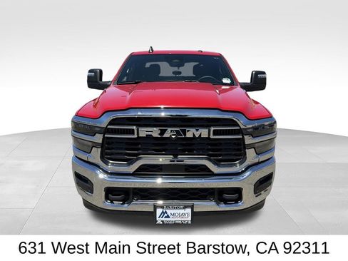 Used 2026 RAM 2500 Big Horn AWD/4WD image 2