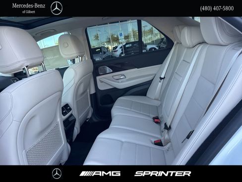 New 2026 Mercedes-Benz GLE 450e 4MATIC image 21