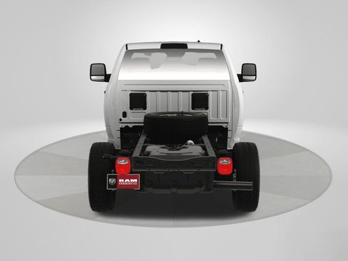 New 2025 RAM 3500 Tradesman AWD/4WD image 10